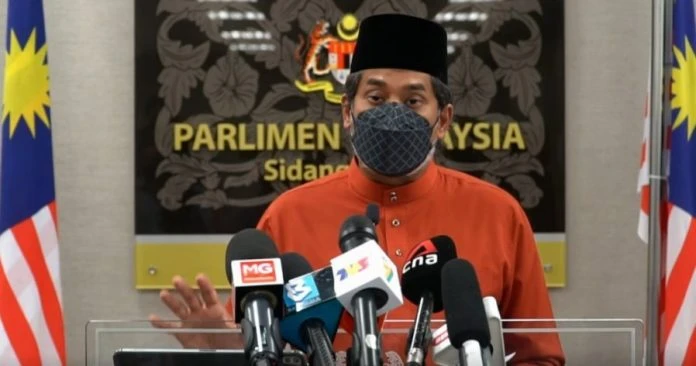 B.A 5變種殺到大馬病例上升 不排除恢復強制口罩令