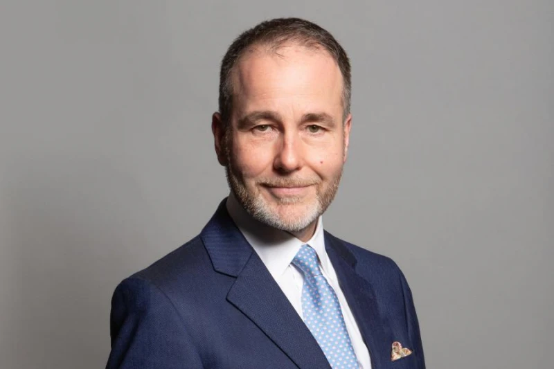 頭髮可以亂但不可沒誠信　詹森如何走到下台這步田地？