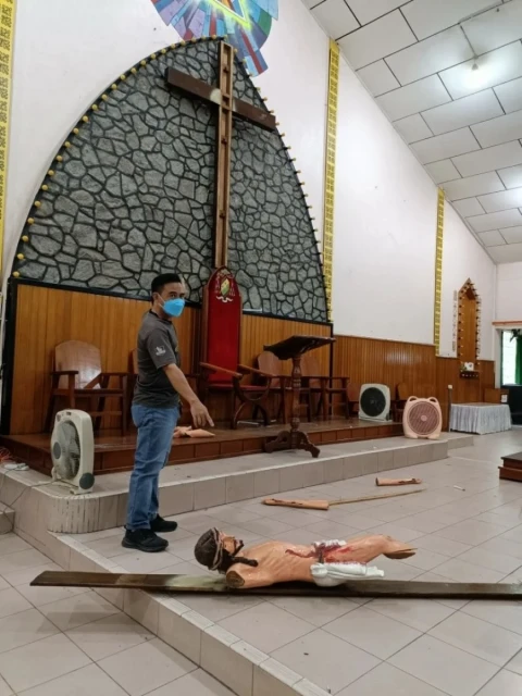 沙教堂耶穌、聖母像遭破壞 教會:選擇寬恕不要求賠償