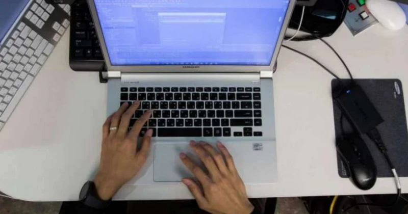 警方:不要在網絡上寫爽 隨意分享發表3R言論可構成網絡犯罪