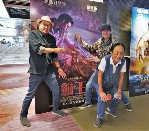 相約看《貓王》 許氏三兄弟激罕同框　網嘆：可惜許冠英不在了