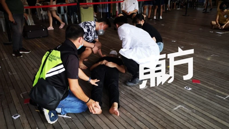 檳城舉辦「發獃比賽」　華女鄧瑪莉全程發獃75分鐘奪冠