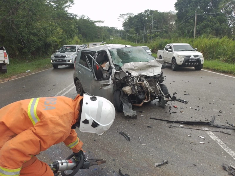 四驅車與威哇相撞 釀1死1重傷