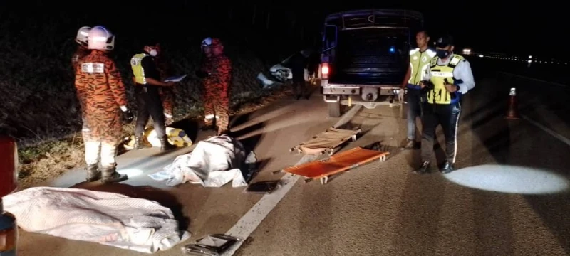 2休旅車相撞　2死9傷