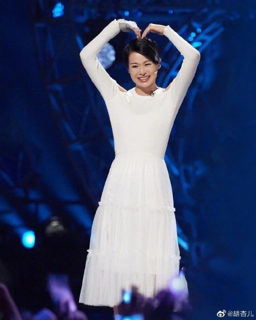 【乘風破浪3】強迫PK逼哭於文文　胡杏兒被罵上熱搜！