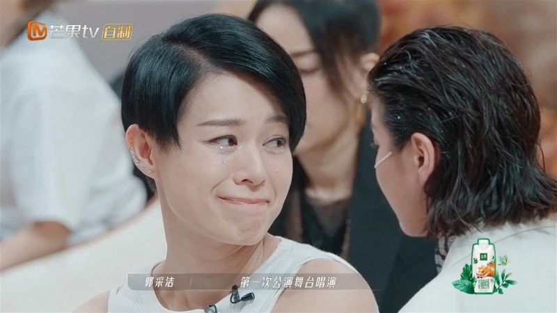 【乘風破浪3】強迫PK逼哭於文文　胡杏兒被罵上熱搜！