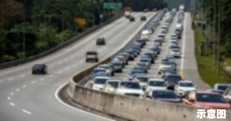 南北大道峇東埔路段車禍 交通緩慢