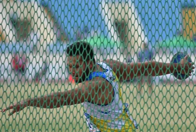 共運登領獎台不易 伊凡逆流而上