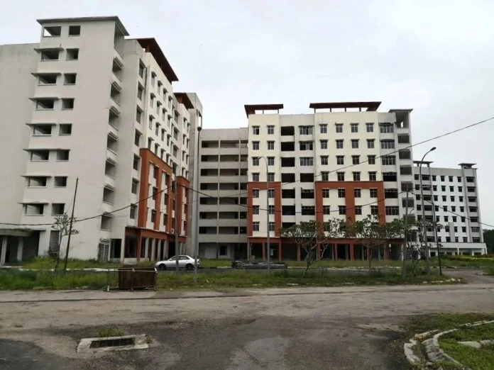 苦等13年未獲交屋 逾900購屋者要求政府關注