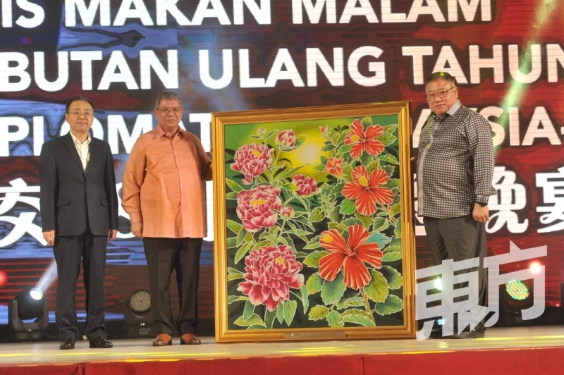 大馬歡迎在國際貿易中廣泛使用人民幣