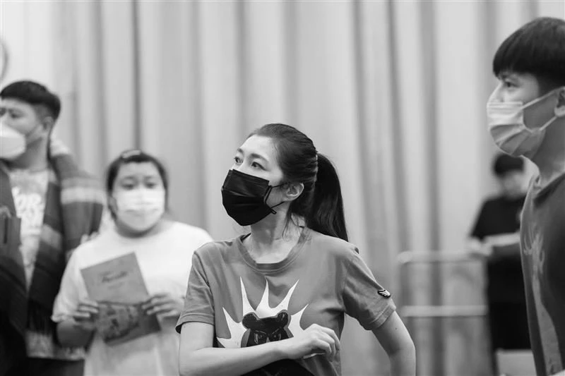 黃嘉千驚傳遭夏克立家暴「脖子有抓痕」？！