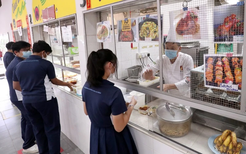 全球通脹本地學校食堂相繼調高售價　攤主：只能持平不賺錢
