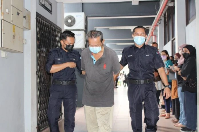 華裔夫婦斃命客廳案 六旬男被控2謀殺罪