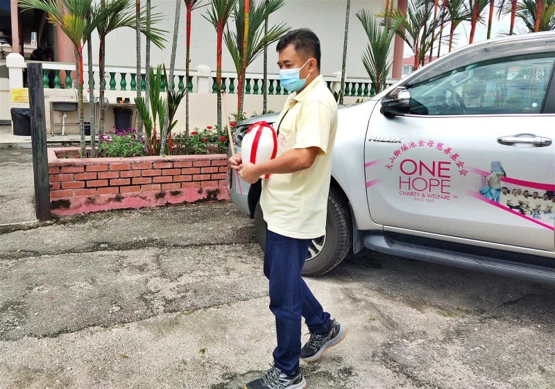 集結熱心人士捐款　54貧苦孤老往生者獲施棺木