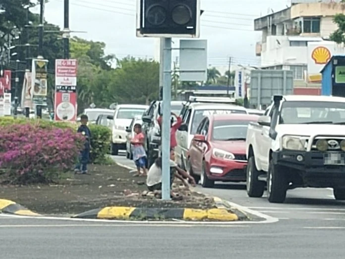 丐幫轉移十字路口乞討 龐碧霖：決不妥協