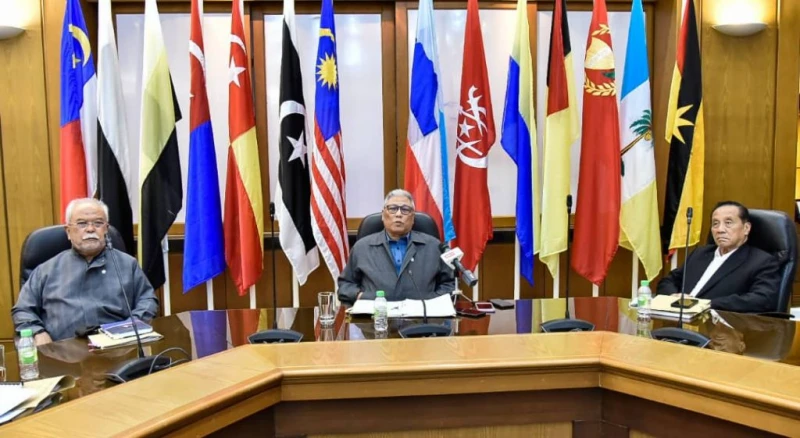 州議會下周一召開 開放公眾旁聽