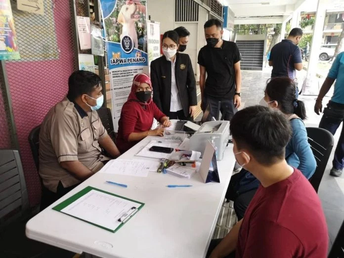 檳市廳設流動櫃檯 飼主快為寵物狗申請執照