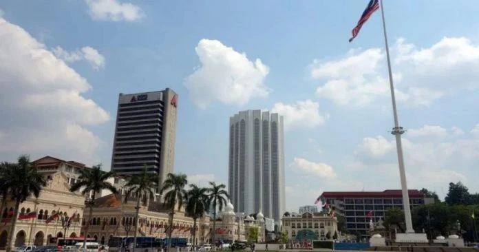 大馬新增5047確診4死　雪州病例逼近2千