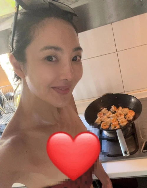 曹格老婆吳速玲曬下廚照　好身材意外成焦點