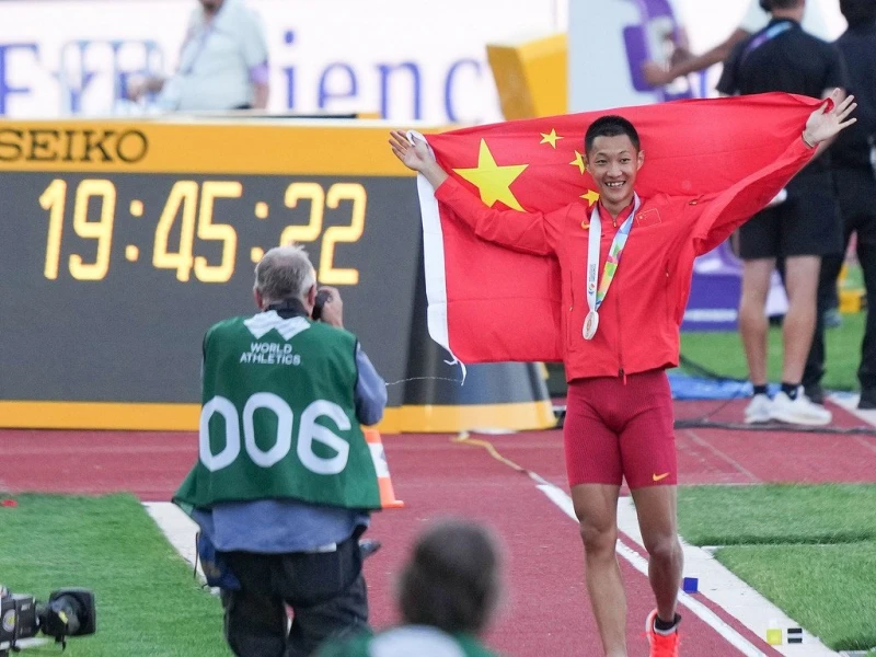 最後一跳逆襲！　王嘉男世錦賽首奪中國跳遠金牌