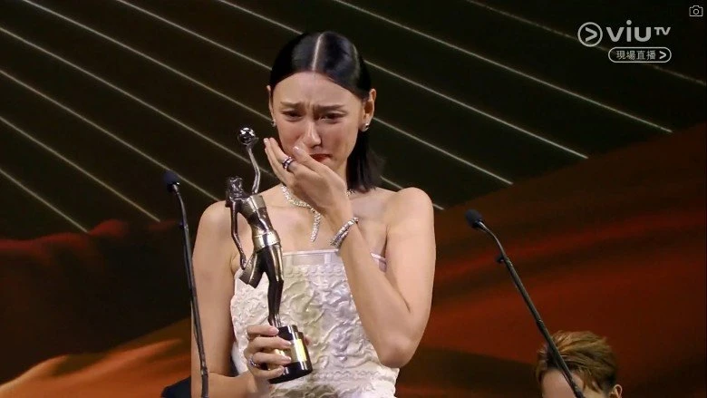 【金像獎2022】大熱奪最佳新演員　《梅艷芳》王丹妮淚謝廖啟智：我有聽你的話