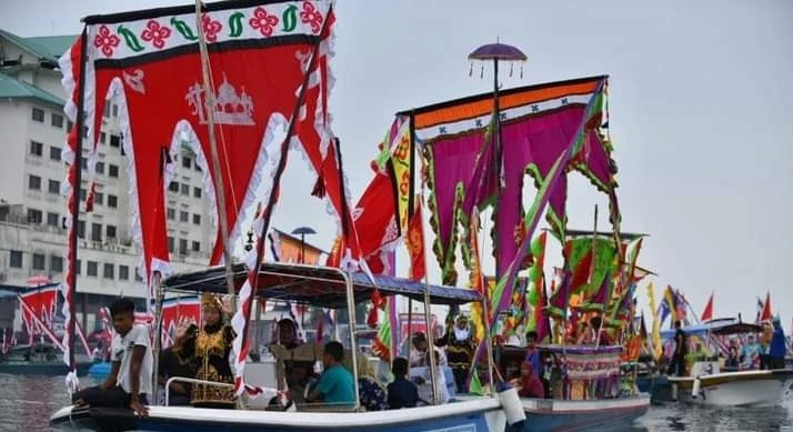 萬名國內外遊客熱烈參與 仙旅遊業重新崛起