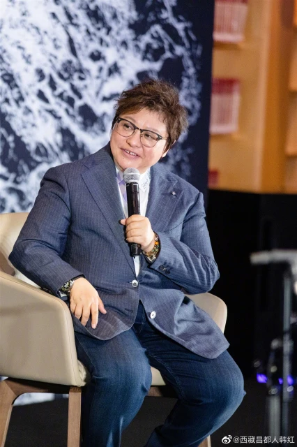 發文力挺易烊千璽　韓紅遭批：識相就該閉嘴