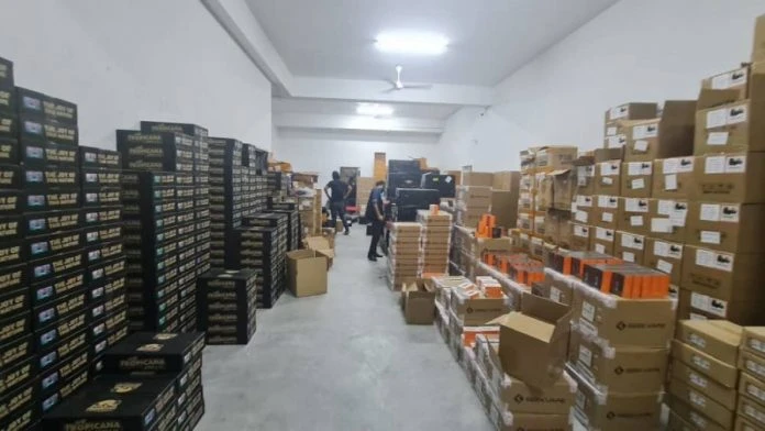 警搗破走私菸油及津貼柴油