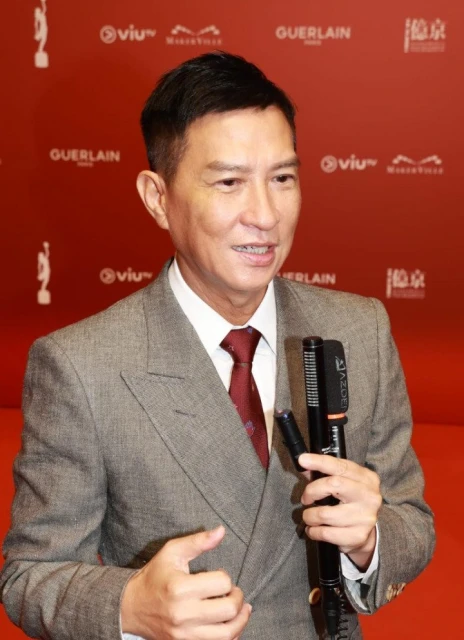 談關詠荷喪弟後近況　張家輝稱太太已平復心情