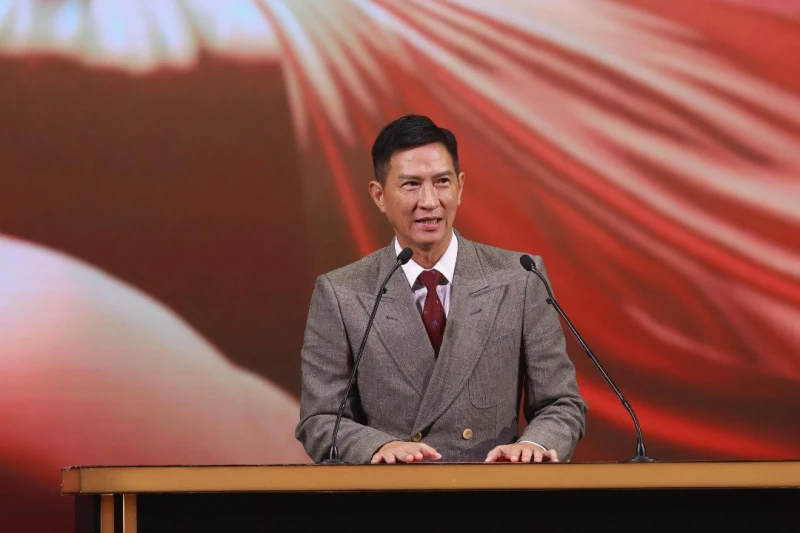 談關詠荷喪弟後近況　張家輝稱太太已平復心情