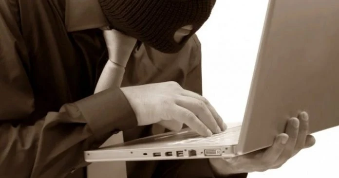 過去2年網絡犯罪案3萬2621宗  涉及款項近8億1200萬令吉