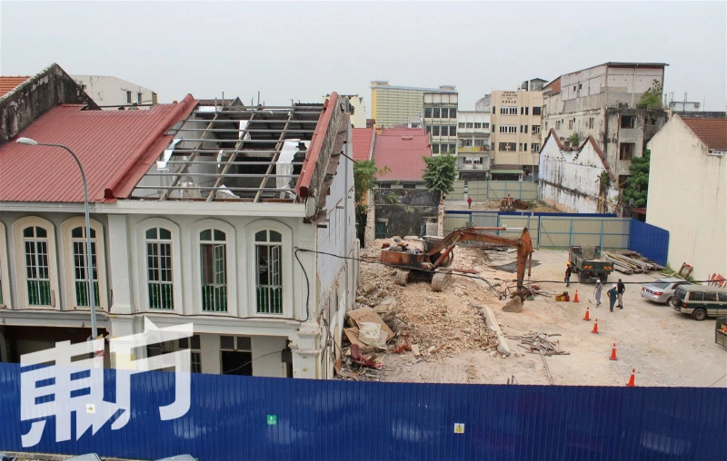 壁畫潮沒落了？　怡「5包咖啡烏」畫作拆除引反思