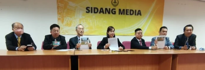 特許經營公司表現差勁　霹火箭議員促霹政府取消合約