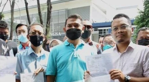 公正黨員集體對納吉報案　拉菲茲：截至今午已有140宗