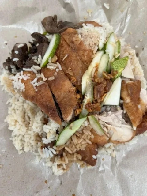 一包雞飯19令吉引熱議 檔主:事先說明是超大雞腿