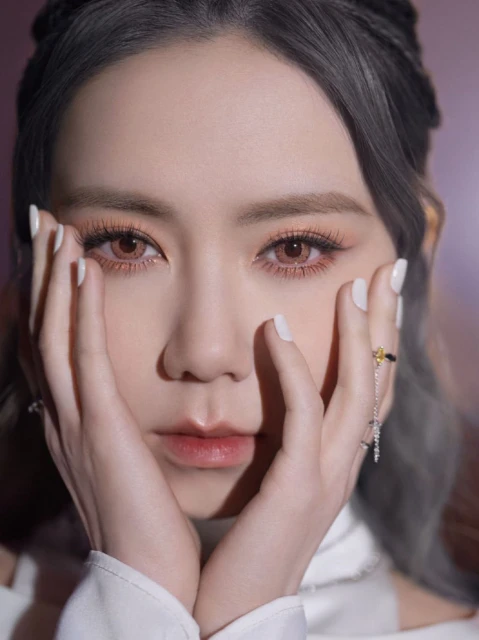 鄧紫棋微博改名　歌手發文嘆「沒必要」挨批秒刪貼文