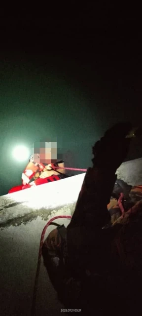 華裔男檳大橋試圖輕生  被卡橋下動彈不得獲救