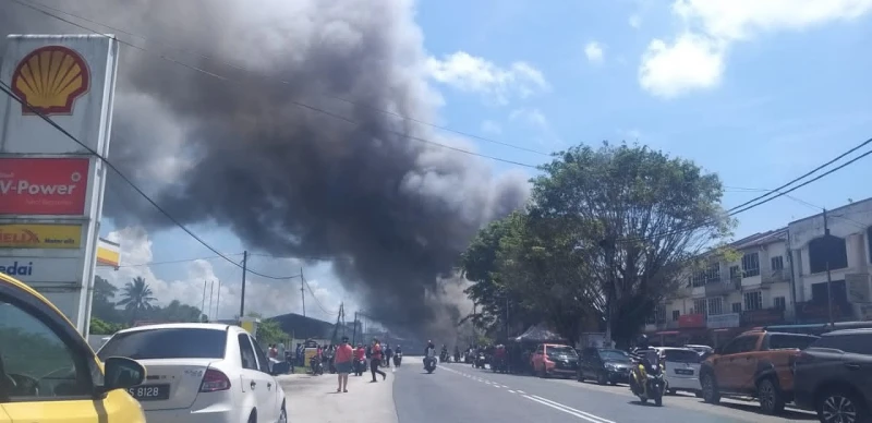 興樓老街火患　至少5店陷火海