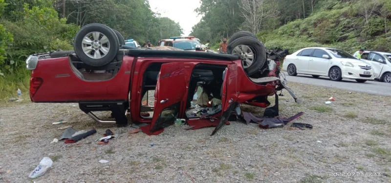 霹靂東西大道嚴重車禍　休旅車四驅車相撞釀5死