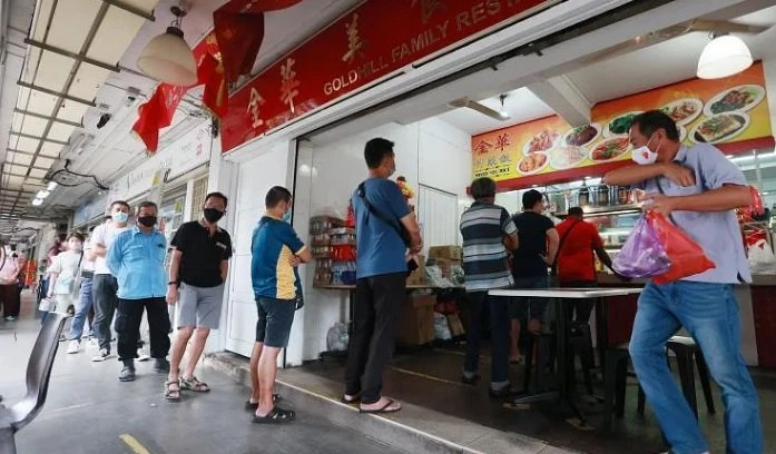 獅城雜菜飯店維持低價　2菜1肉賣2.50新元