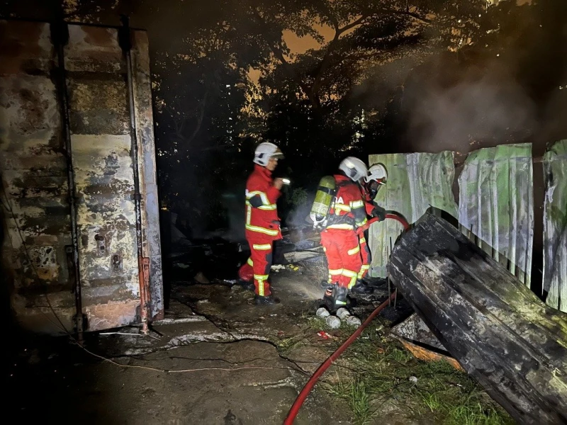 祝融凌晨造訪　臨時員工宿舍90%被燒毀