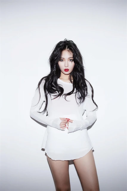 泫雅錄影中途突昏倒　經紀公司急宣布：暫停所有行程