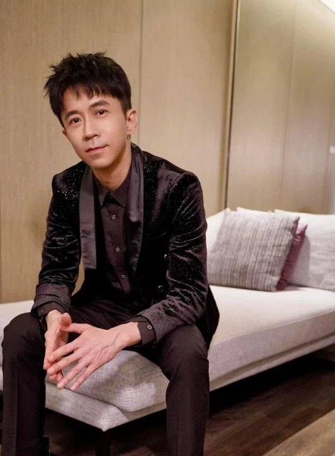 當金曲評審險害同事婚姻破裂　光良買好機票農曆新年回馬