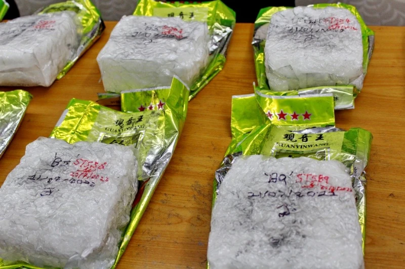 涉嫌販運逾200萬毒品　夫妻落網