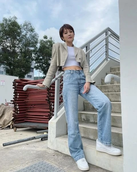 張曦雯告別短髮　長發飄逸獲贊「女神歸位」