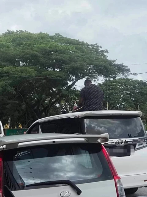 醉漢坐車頂天窗搖搖欲墜案　警方延扣嫌犯3天助查