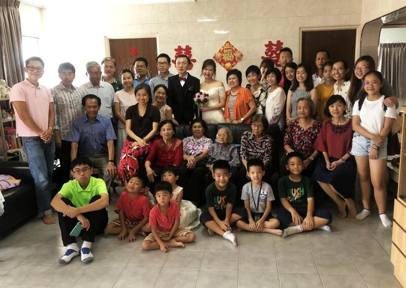 喜歡榴槤配飯吃　獅城107歲女人瑞逝世