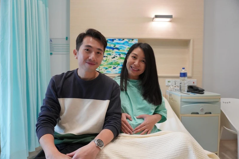 太太關萃汶順利生下女寶寶　葉朝明感動：很偉大的媽媽！