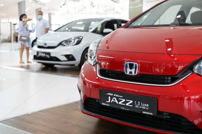 當局調整擁車證配額計算法，小市民今後買車會更便宜嗎？