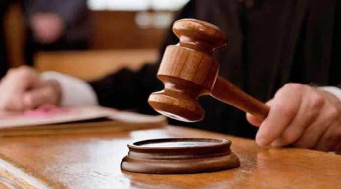 2公司董事2公眾非法丟棄廢料 各罰一萬或一萬兩千